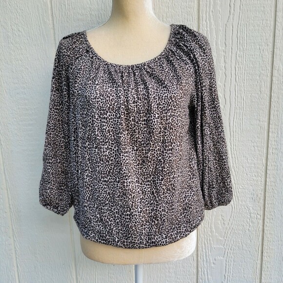 Michael Kors Womens  Leopard Print 3/4 Sleeve blouse Size small - Picture 1 of 4